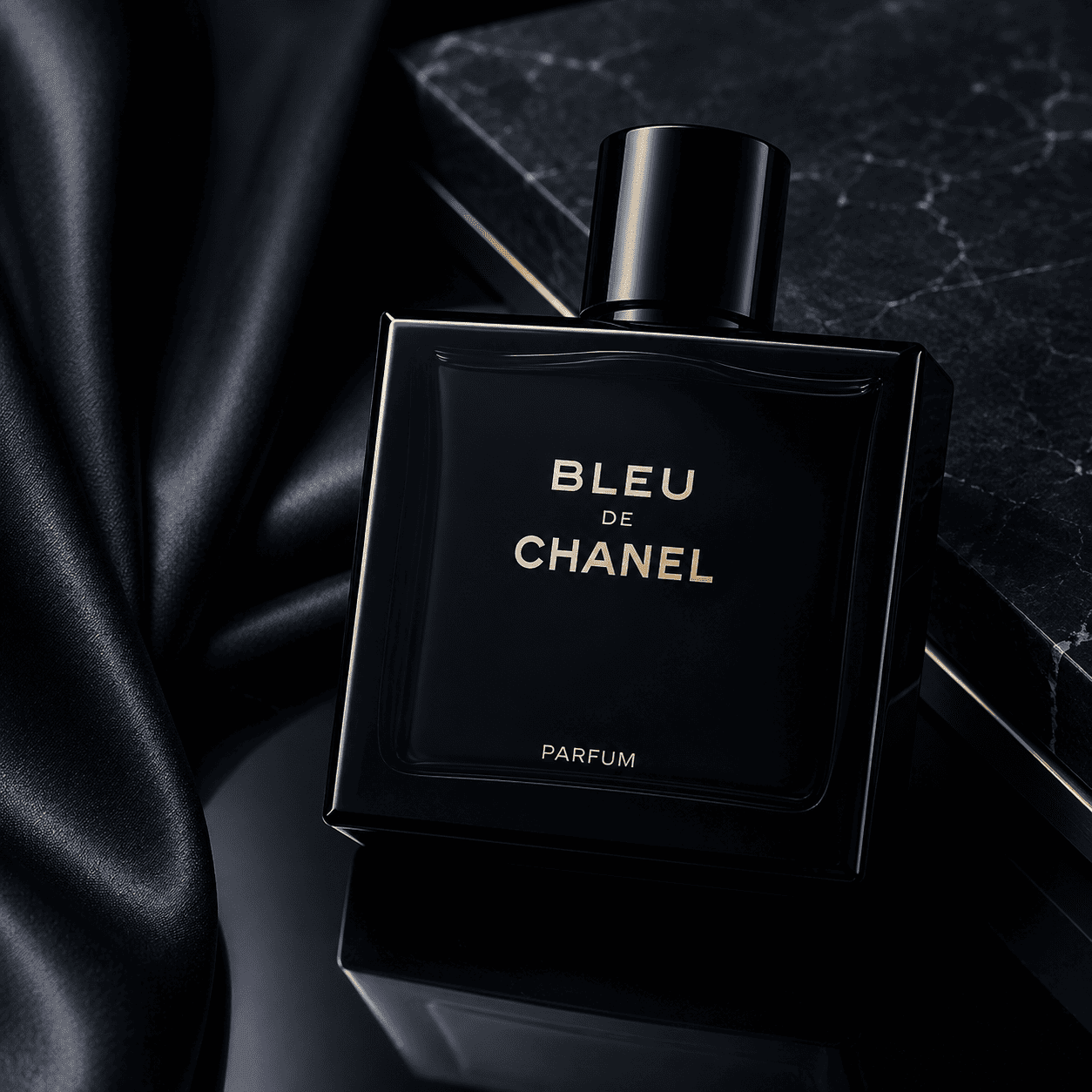 Bleu de Chanel Parfum da marca Chanel - Perfume Original Senhorita Butique
